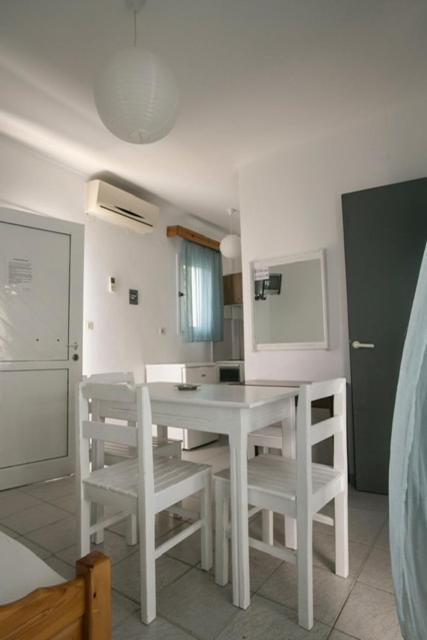 Antonia Rooms Skala Fourkas Bagian luar foto