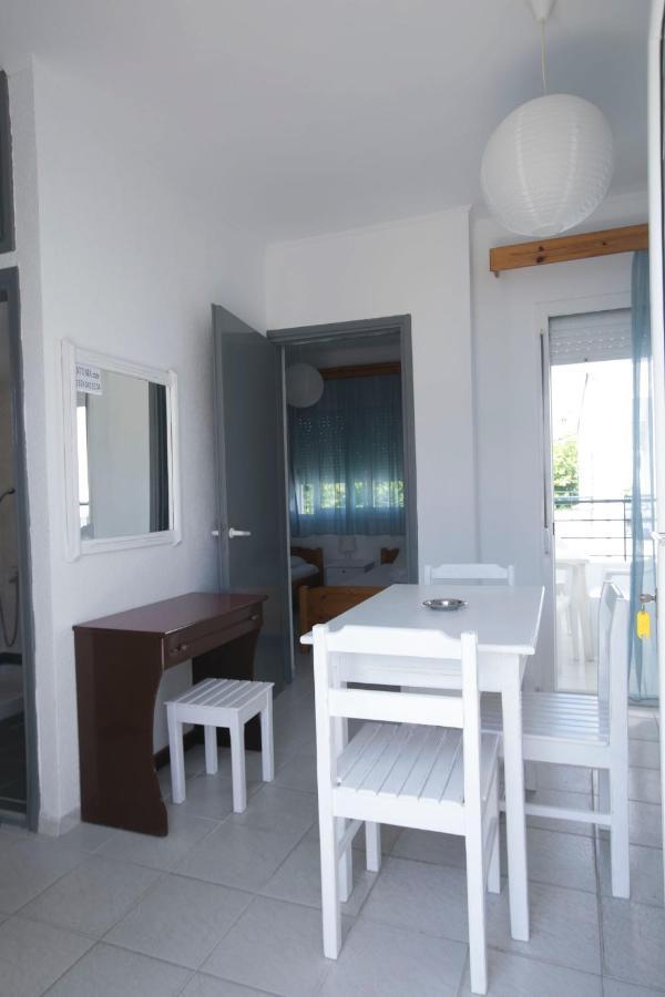 Antonia Rooms Skala Fourkas Bagian luar foto